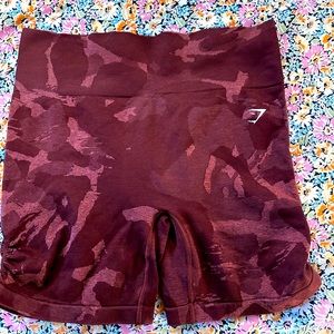 Gymshark adapt animal biker shorts maroon